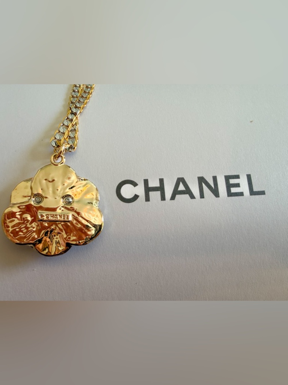 CHANEL Black and Gold Camellia Necklace Pendant - Picture 3 of 3